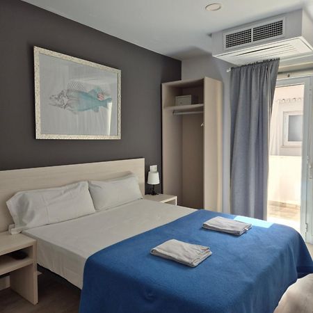 Blu Hostal Diana Port de Alcudia  Kültér fotó
